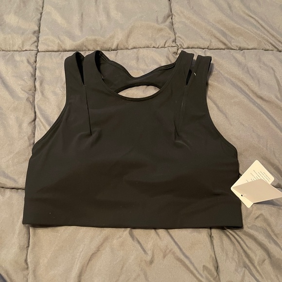 Lululemon "String Front Bra" - Picture 2 of 3